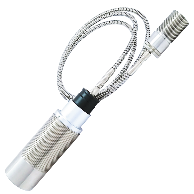 廣州菠萝蜜视频网站IS-FO1400AD(400~1400℃) 光纖式單色在線式紅外測（cè）溫儀